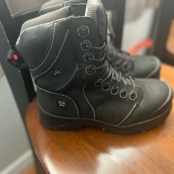 Woman’s Dakota Steele toe boot - Picture 5 of 5